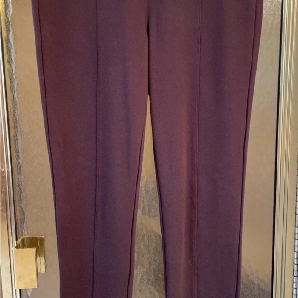 Women’s Style & Co Brown Stretch  Ankle Pants Size Medium With Pockets